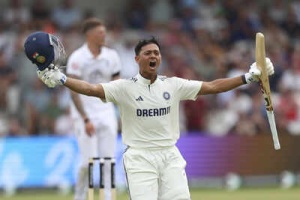 Jaiswal Aims to Shatter Gavaskar's 49-Year-Old Record as India Battles England in Edgbaston Test