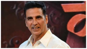 Akshay Kumar Reflects on Bollywood's Harsh Reality: How Box Office Success Dictates Star Treatment