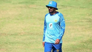 Pakistan Shakes Up Test Squad: Veteran Afridi Returns as Nation Embraces Spin Against South Africa