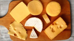 Listeria Outbreak: Experts Recommend Key Food Swaps to Minimize Infection Risk
OR
Listeria Scare: CDC Issues Guidance on Safe Food Choices to Prevent Infection
OR
Protect Yourself: Simple Dietary Changes to Avoid Listeria Amidst Deadly Outbreak