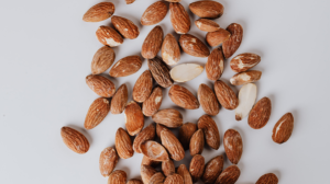 Soaked Almonds vs. Walnuts: Unlocking the Superior Nut for Your Health Goals