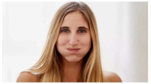 Oil Pulling: Experts Recommend This Ancient Practice 3 Times a Week – Here's Why