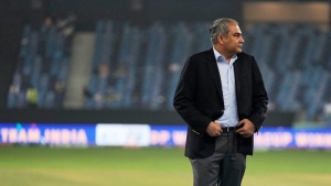 Pakistan Cricket Chief Apologizes to BCCI But Refuses to Return Asia Cup Trophy
OR
Asia Cup Trophy Stays Put: Pakistan Cricket Board Chief Naqvi Apologizes to BCCI but Stands Firm