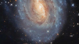 Hubble Captures Stunning Image of Galaxy NGC 6000, Revealing Stellar Life Cycle and Supernova Remnants