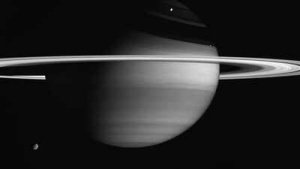 Saturn's Enceladus: Moon's Ocean Reveals Building Blocks of Life, Boosting Habitable Potential