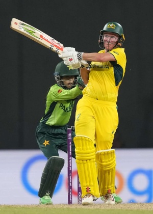 Mooney's Century Powers Australia to Victory Over Pakistan in Women's World Cup Clash