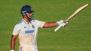 Teen Cricket Prodigy's 5 AM Call Baffles Rajasthan Royals Official with Floodlight Query