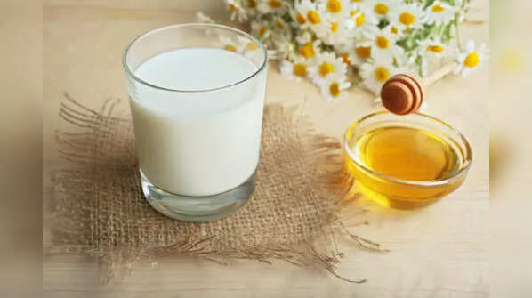 Milk and honey hair mask