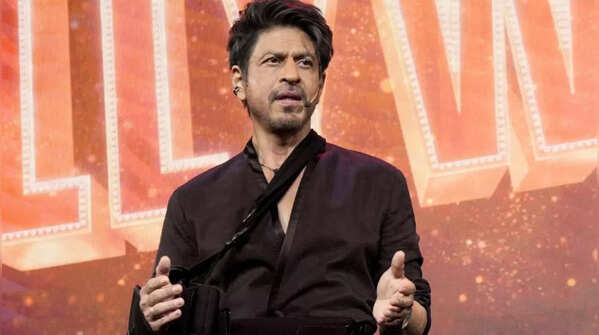 ​Shah Rukh Khan’s power-dressing twist