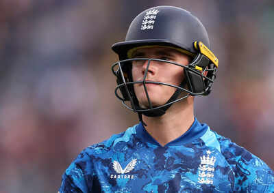 Sachin Tendulkar played at 16! Ex-England cricketer on Jacob Bethell's selection; slams country for 'conservative' mindset