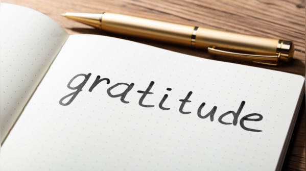 Sunday: Practice gratitude with the 3-2-1 rule
