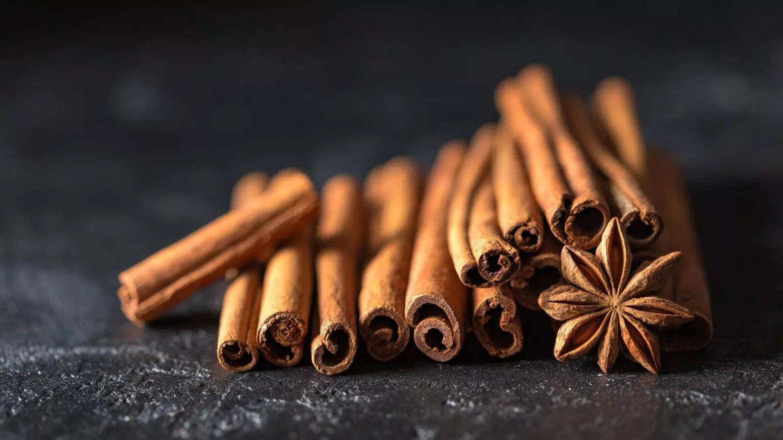 Cinnamon (Dalchini)