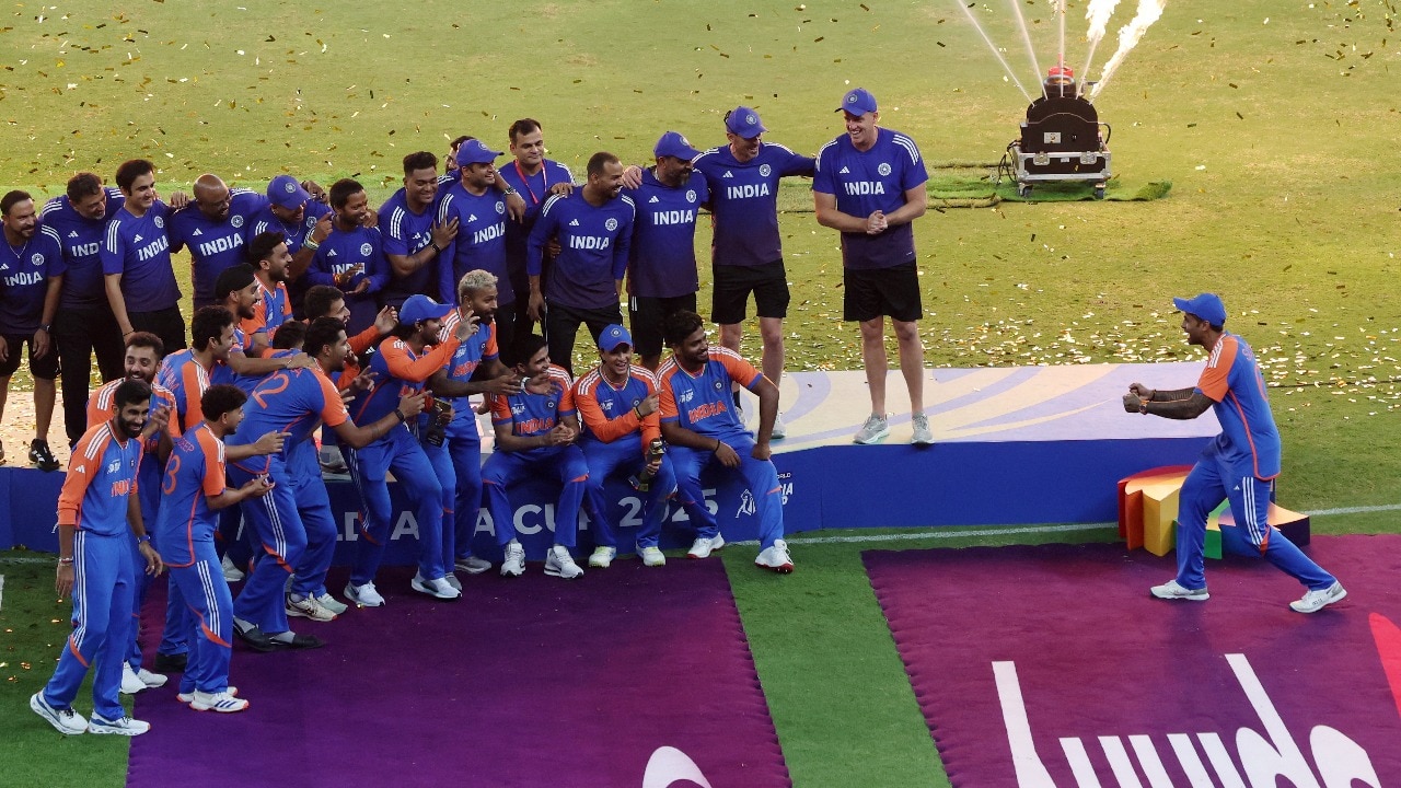 Suryakumar celebrated with the team without the title (Courtesy: Reuters) Suryakumar Yadav