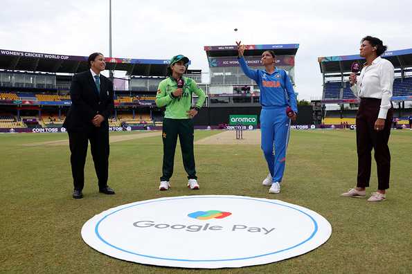 The no-handshake stance between India and Pakistan continues in the Women's World Cup The no-handshake stance between India and Pakistan continues in the Women's World Cup